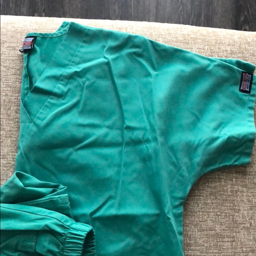 Cherokee Scrub Set